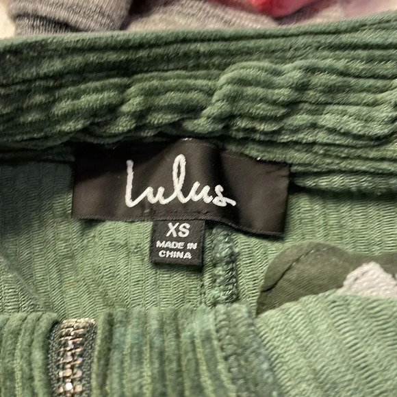 Lulus woman’s corduroy mini green skirt - Picture 10 of 12
